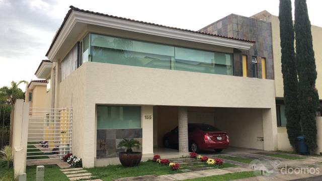 Hermosa casa Residencial Col. Jardin Real