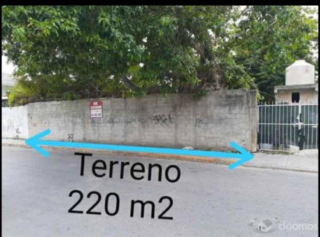 TERRENO EXCLENTE UBICACIÓN EN PLAYA DEL CARMEN, CERCA DE LA AV. COLOSIO Y A 4 CUADRAS DE LA PLAYA,