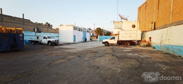 Excelente bodega industrial a pocas calles de Vallejo