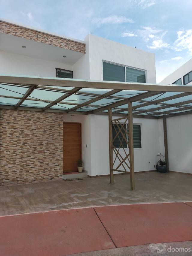 Se renta casa en Irapuato Gto. Residencial Lombardía.