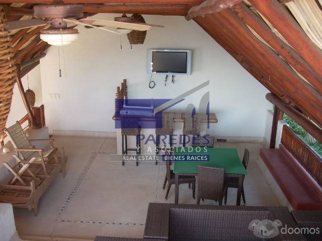 Penthouse de 395 m2 en venta 3 recamaras en Zihuatanejo PH51