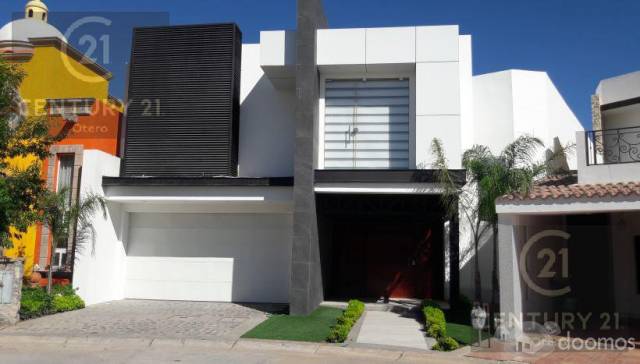 FRACCIONAMIENTO BOSQUES DEL SOL VENTA MXN7.800.000 HERMOSA RESIDENCIA