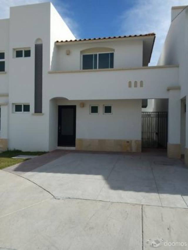 Casa en renta Irapuato Gto., fracc. La Giralda