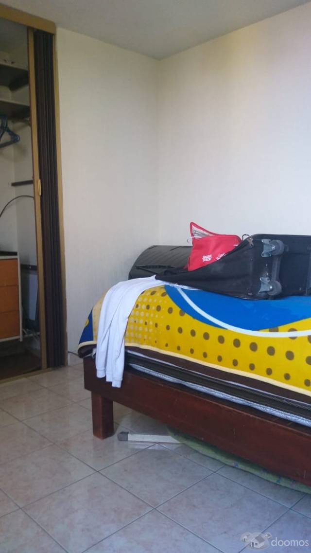 Se vende bonito departamento en Plateros.