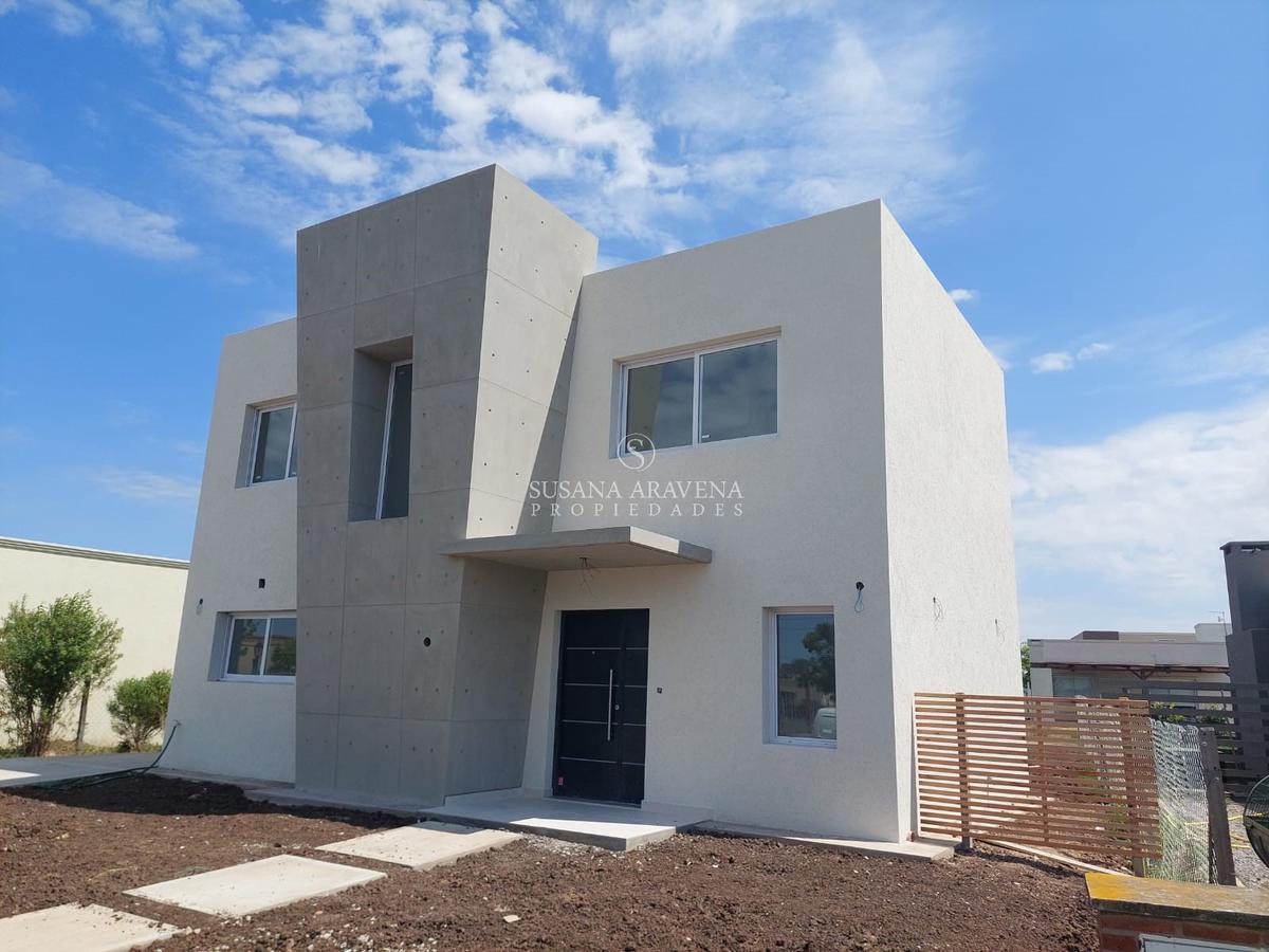 Casa en venta en  San Eduardo -Pilar del Este