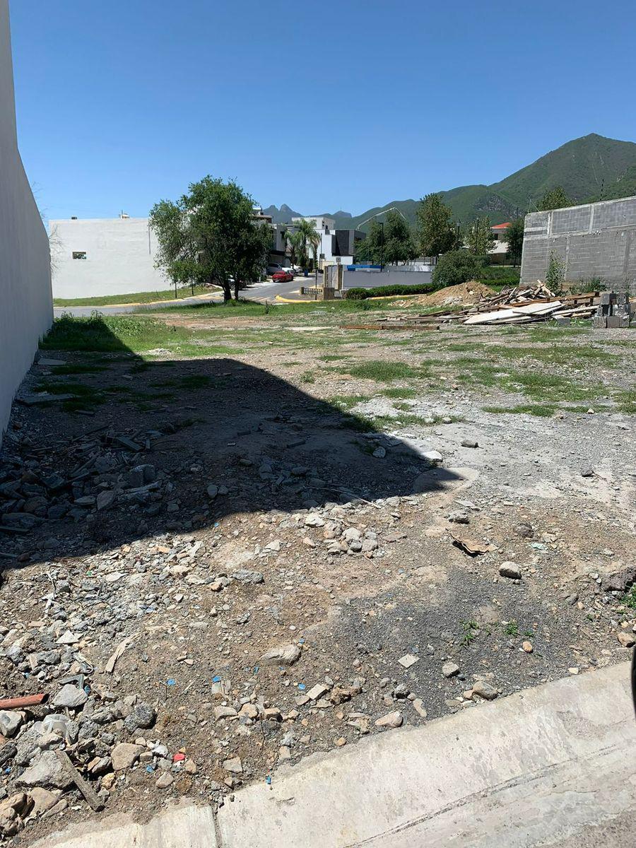 ESTUPENDO TERRENO EN VALLE DE CRISTAL