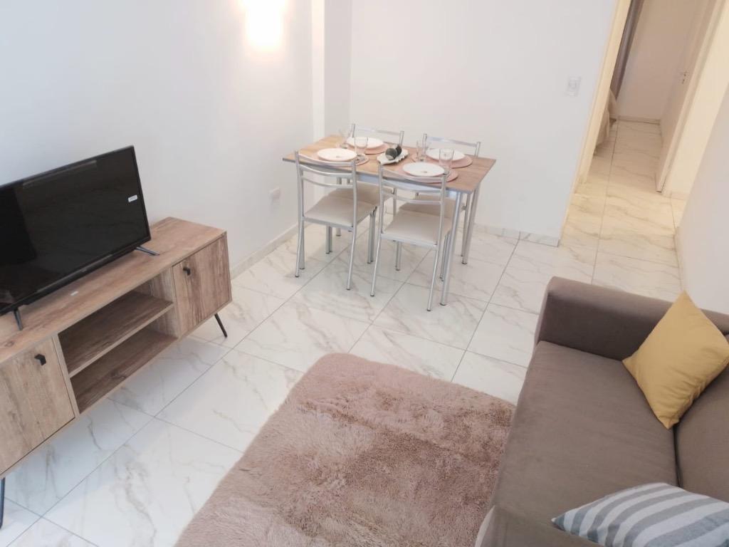 Departamento 2 ambientes a la calle con balcón en venta Mar del Plata