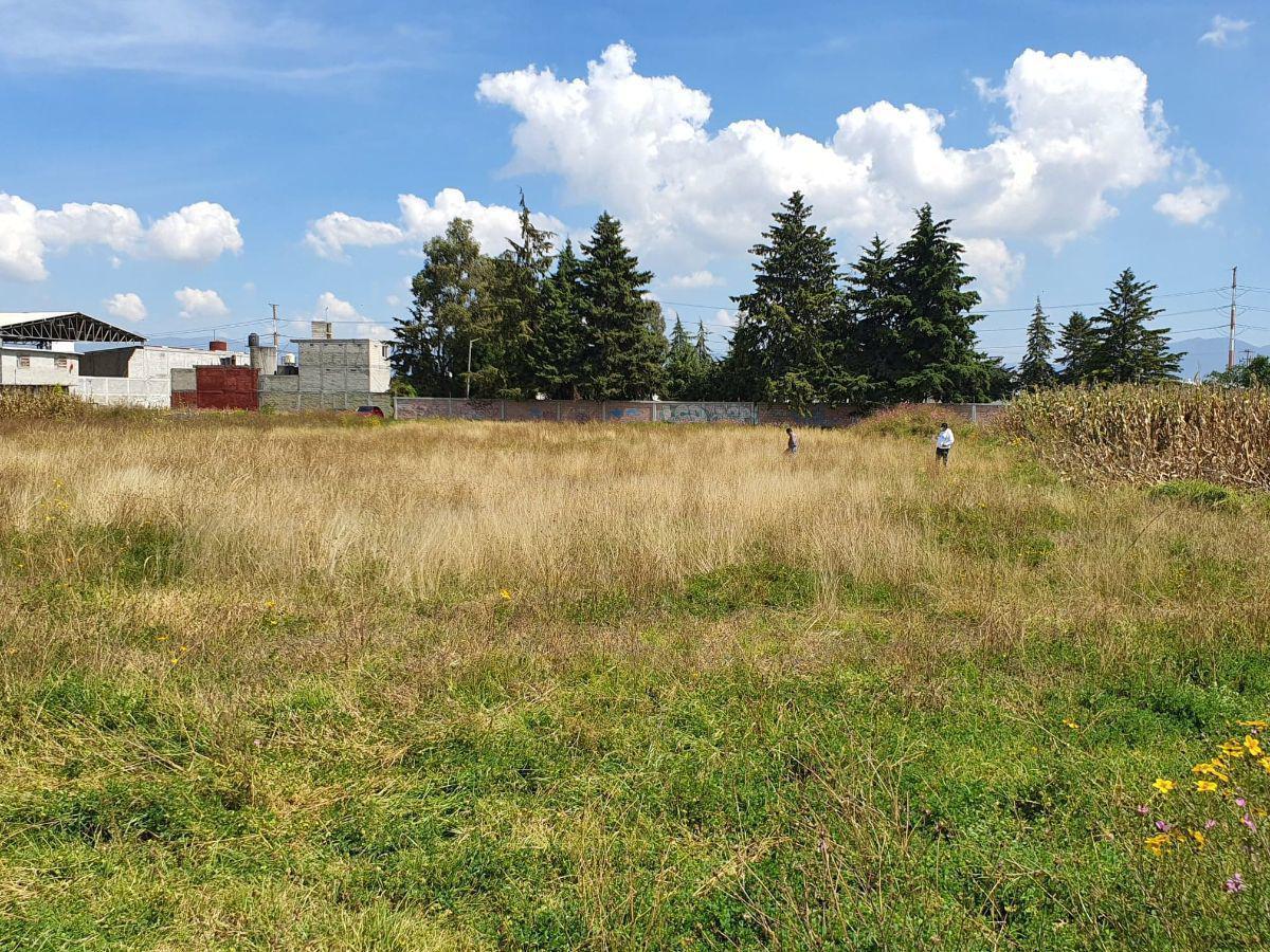 TERRENO EN VENTA, SAN PEDRO TOTOLTEPEC, FRENTE AL AEROPUERTO INT. DE TOLUCA