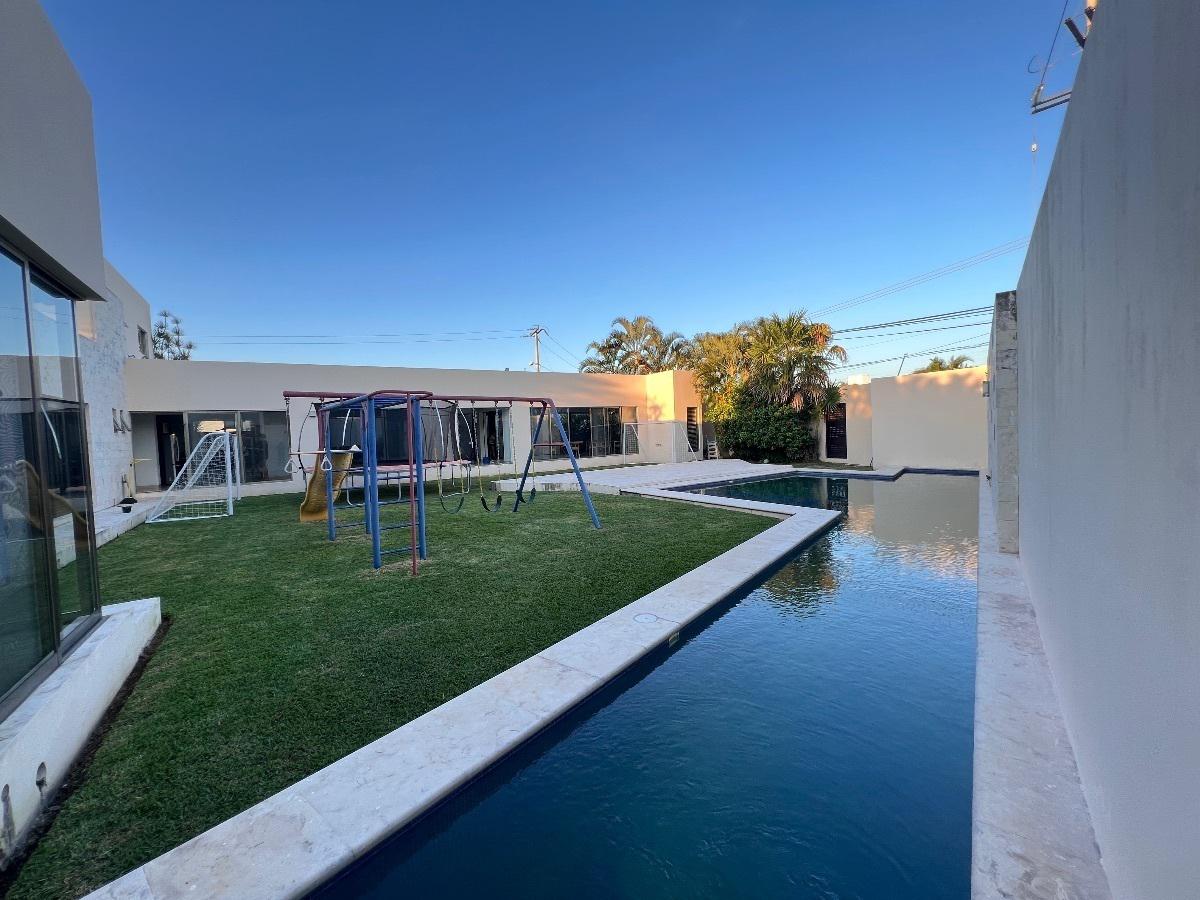 Residencia con excelente ubicación en venta