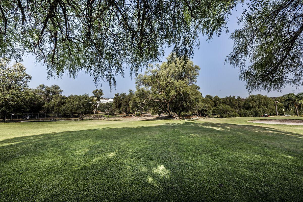 Venta de Terrenos en Balvanera Country Club y Golf desde 370 m2 hasta 1,000 m2