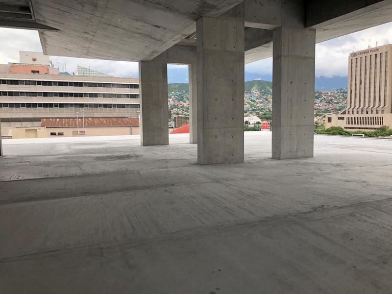 Mezzanine en Centro de Monterrey