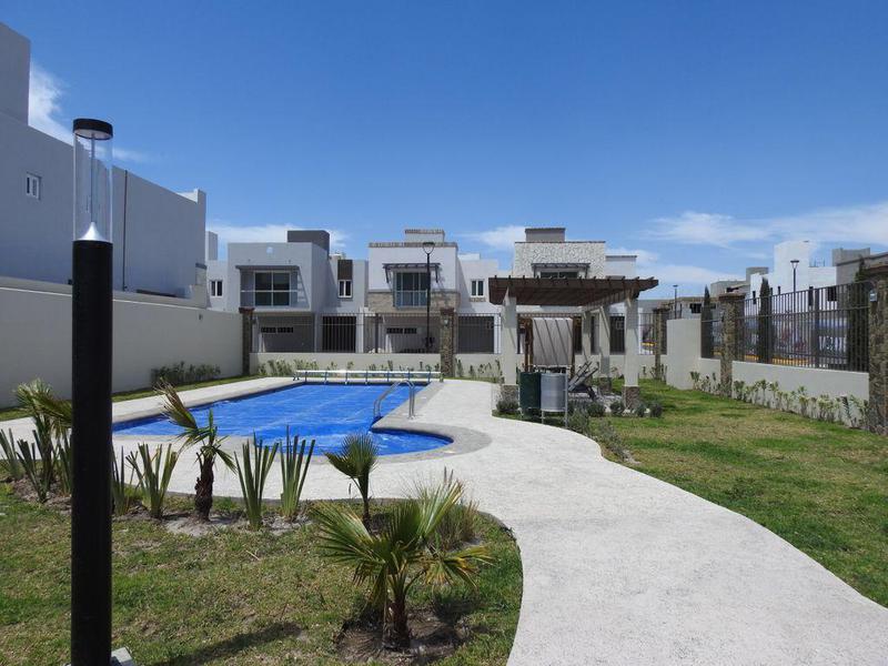 CASA EN VENTA, RIVELLO RESIDENCIAL, QRO.