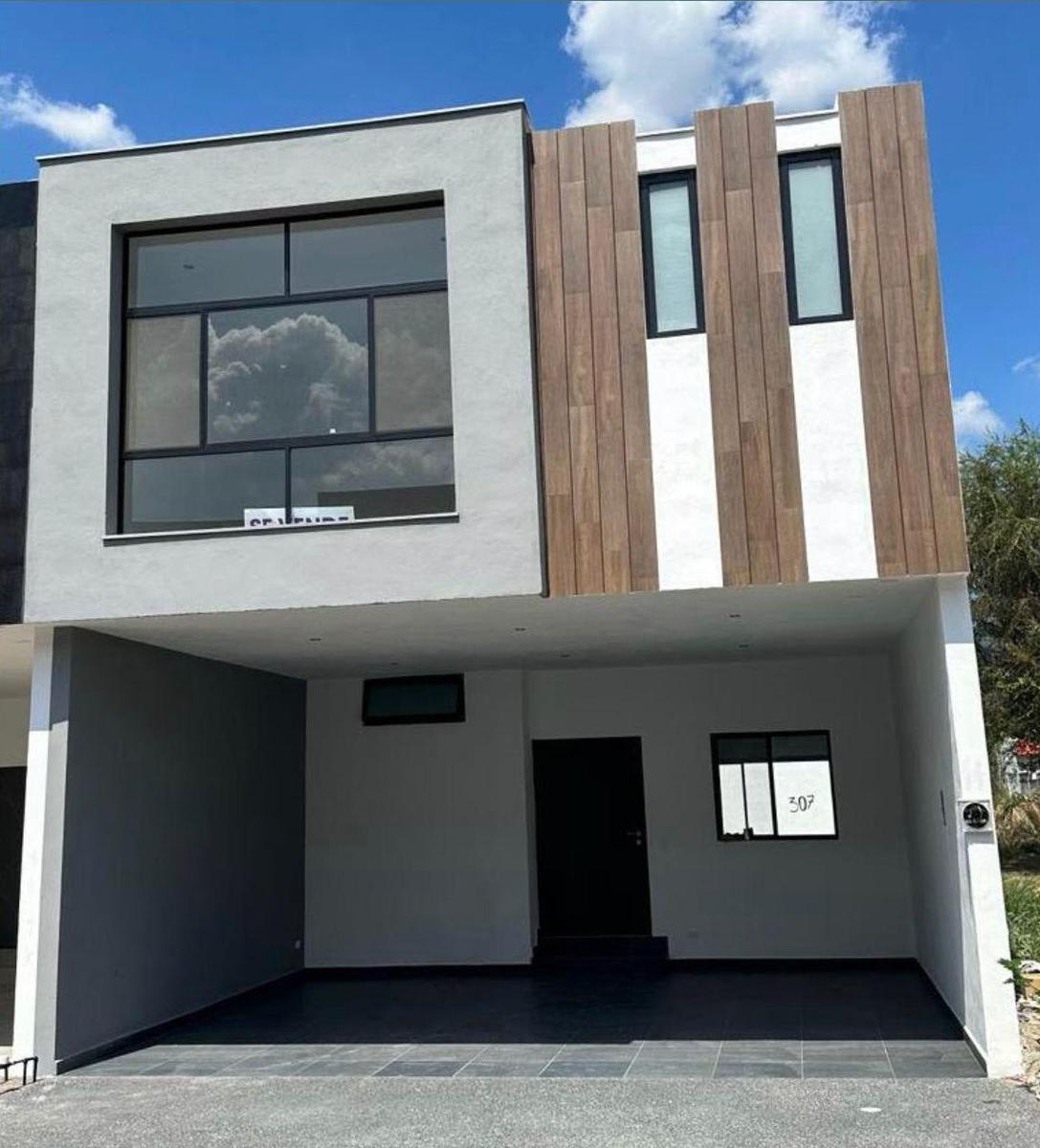 CASA EN VENTA por los cavazos ALTARES RESIDENCIAL SANTIAGO