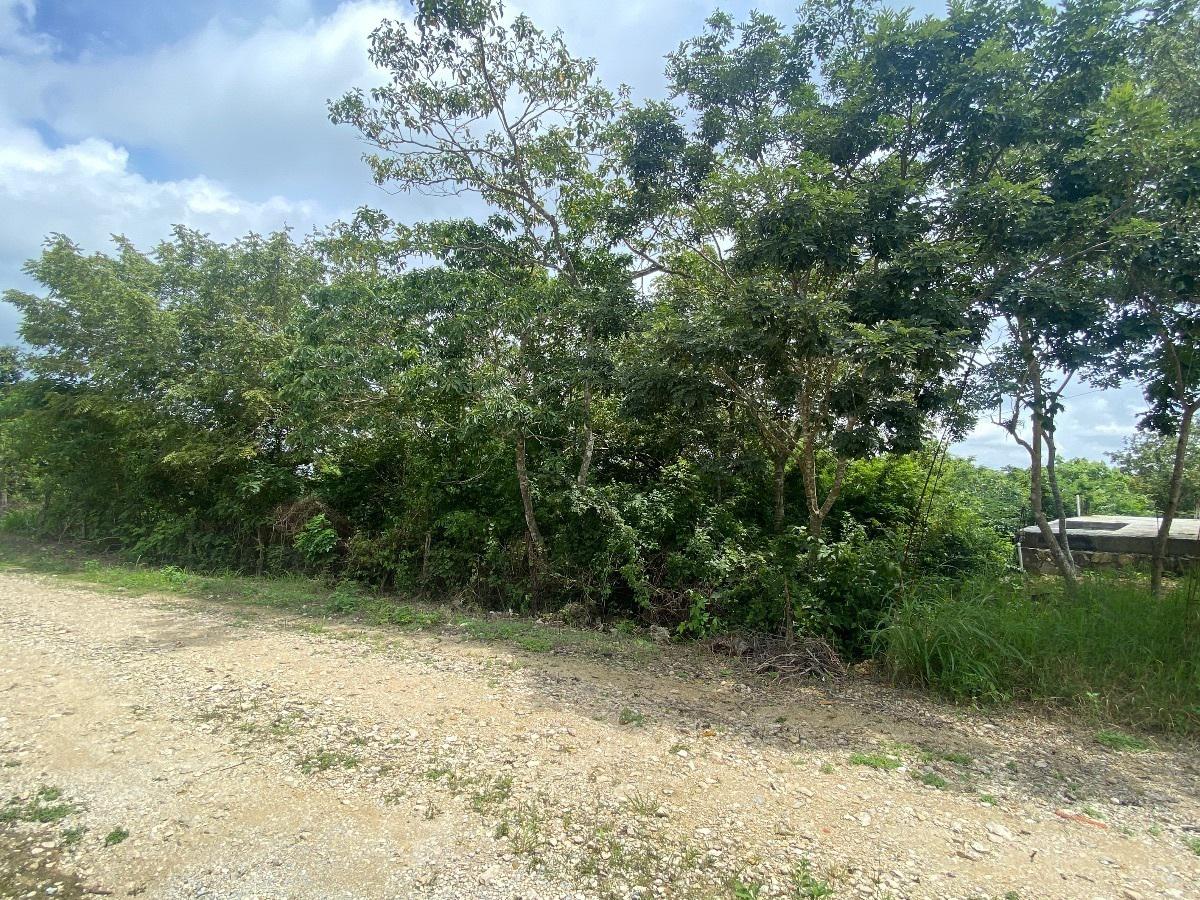 Se VENDE terreno en Privada Campestre 