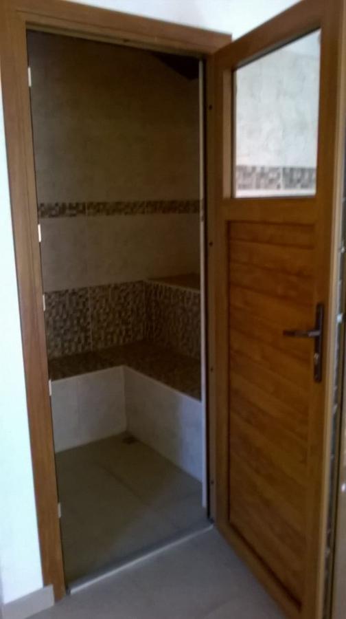 Cabaña en alquiler por día con hermosas vistas, predio full amenities.