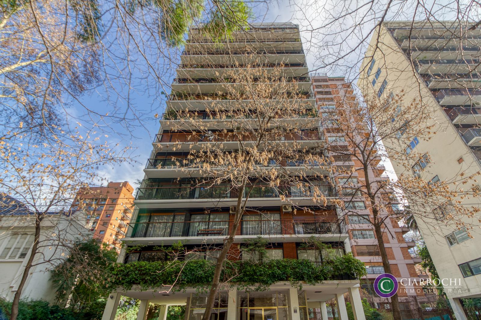 11 de Septiembre y Virrey Loreto - Torre de Categoría - Piso con Cochera en Belgrano