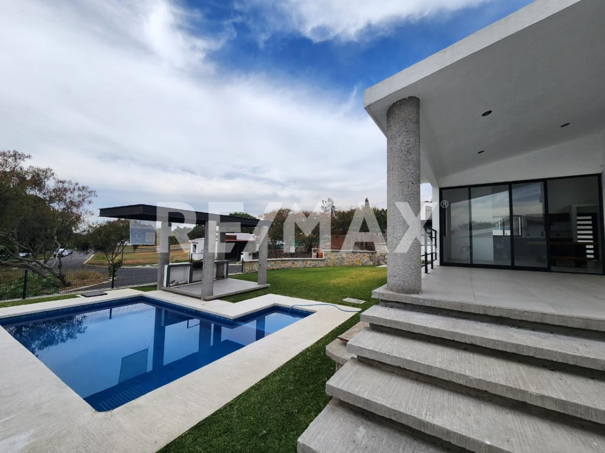 Venta de Casa Nueva en Lomas de Cocoyoc