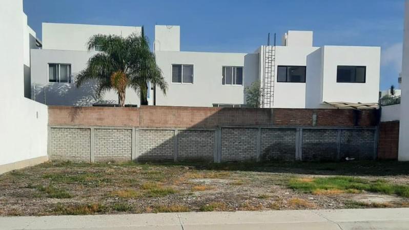 Terreno en   Venta en Cañadas del Lago