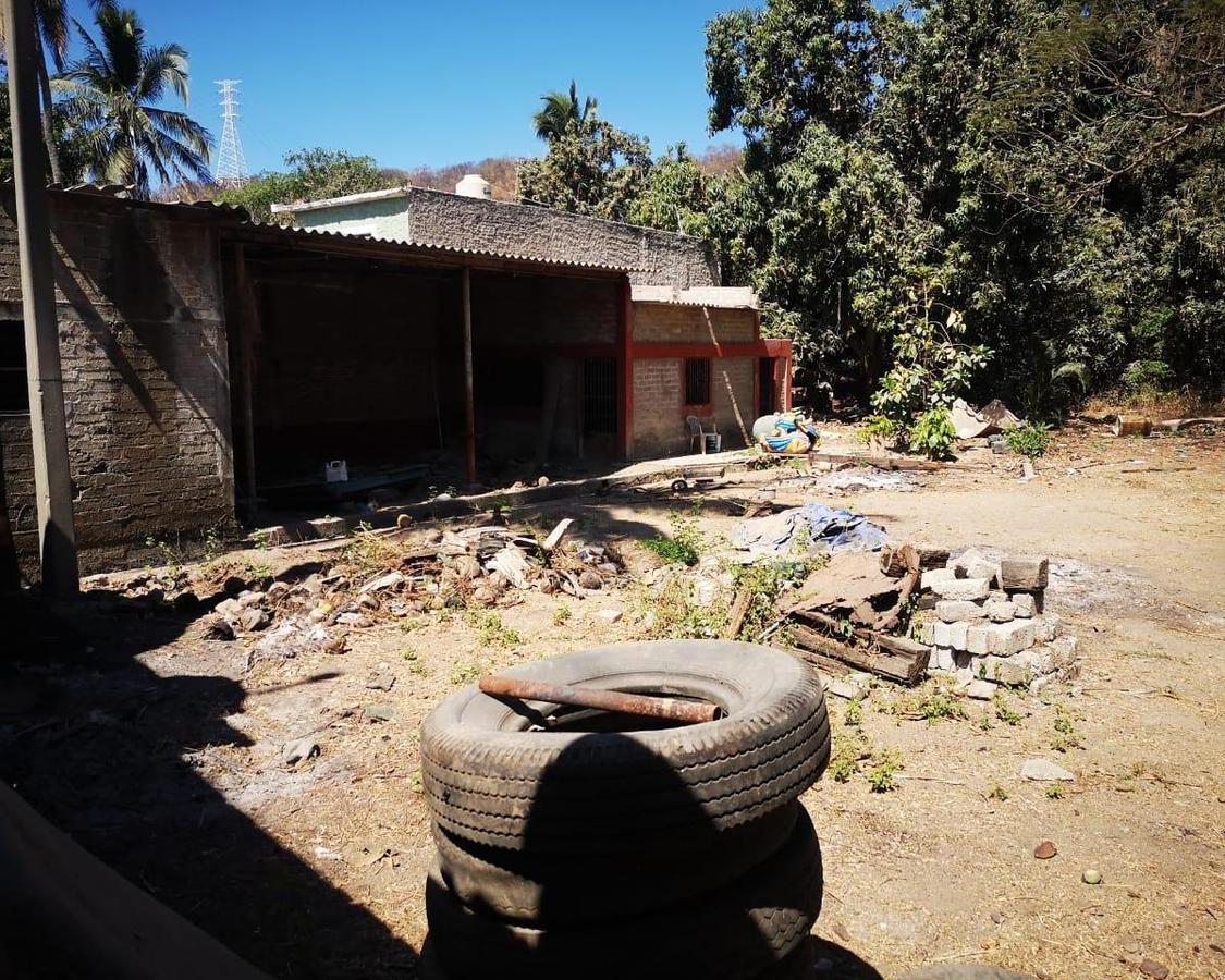 Renta de Terreno para bodega ó Patio de contenedores, 4587 mts