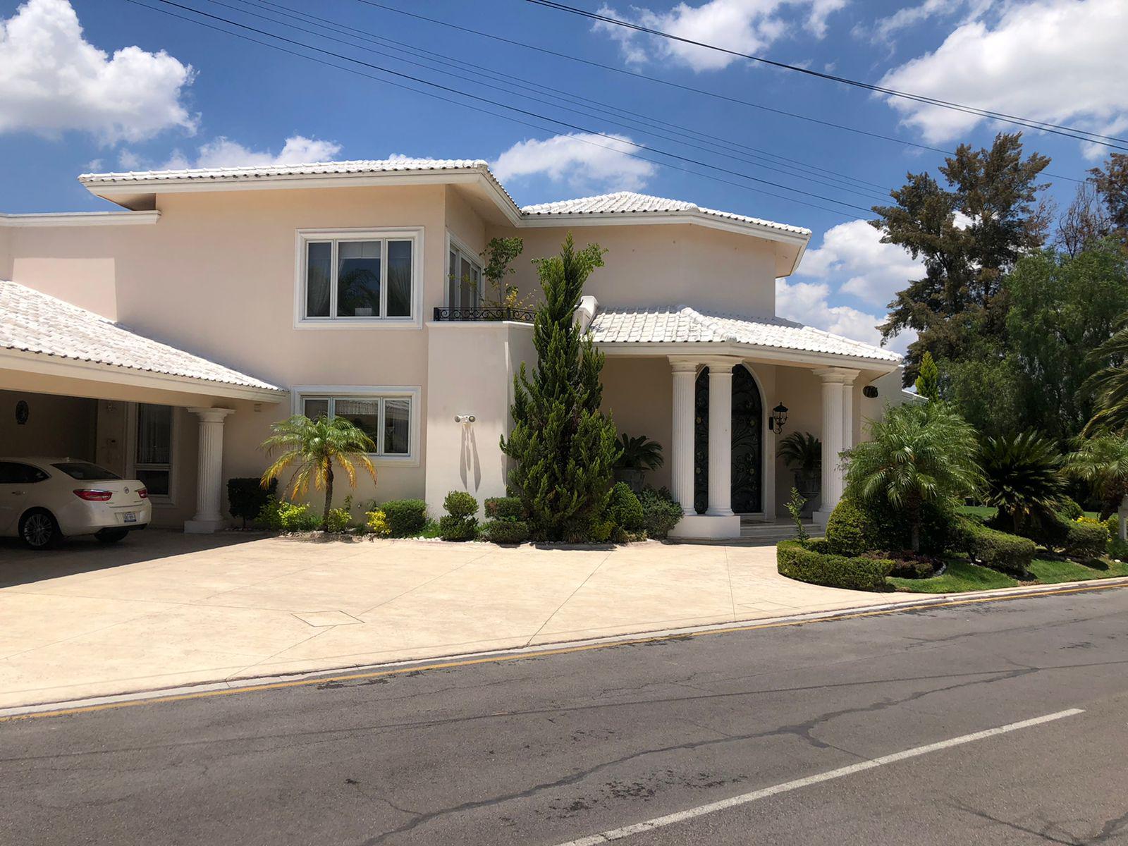 Casa en  Venta Cerrada de la isla Fraccionamiento el Campestre