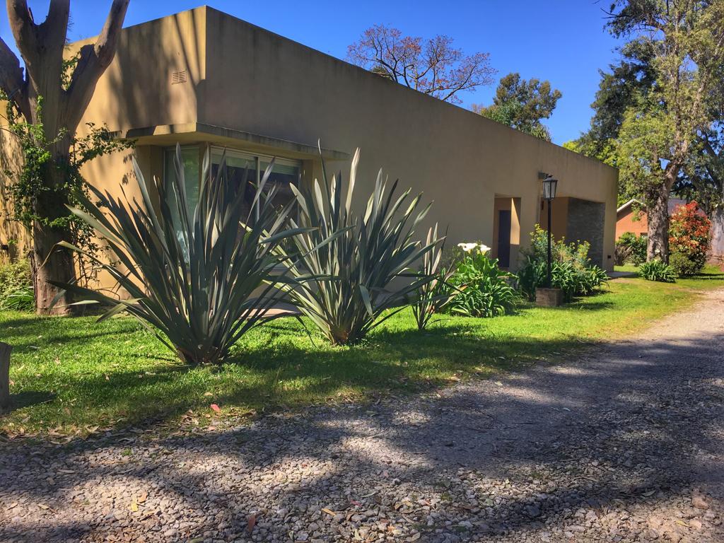 Venta  Alquiler  Casa   La Soberana Barrio Cerrado  General Rodriguez