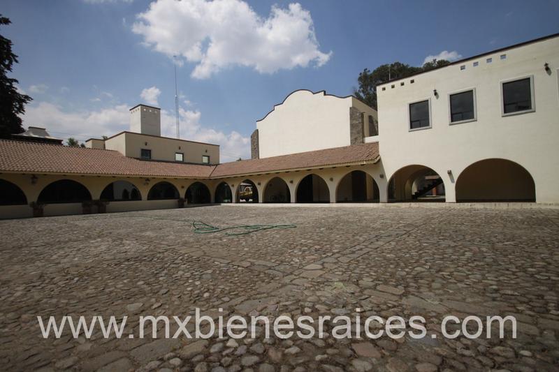 Paseo de los Jinetes, Cacalomacan