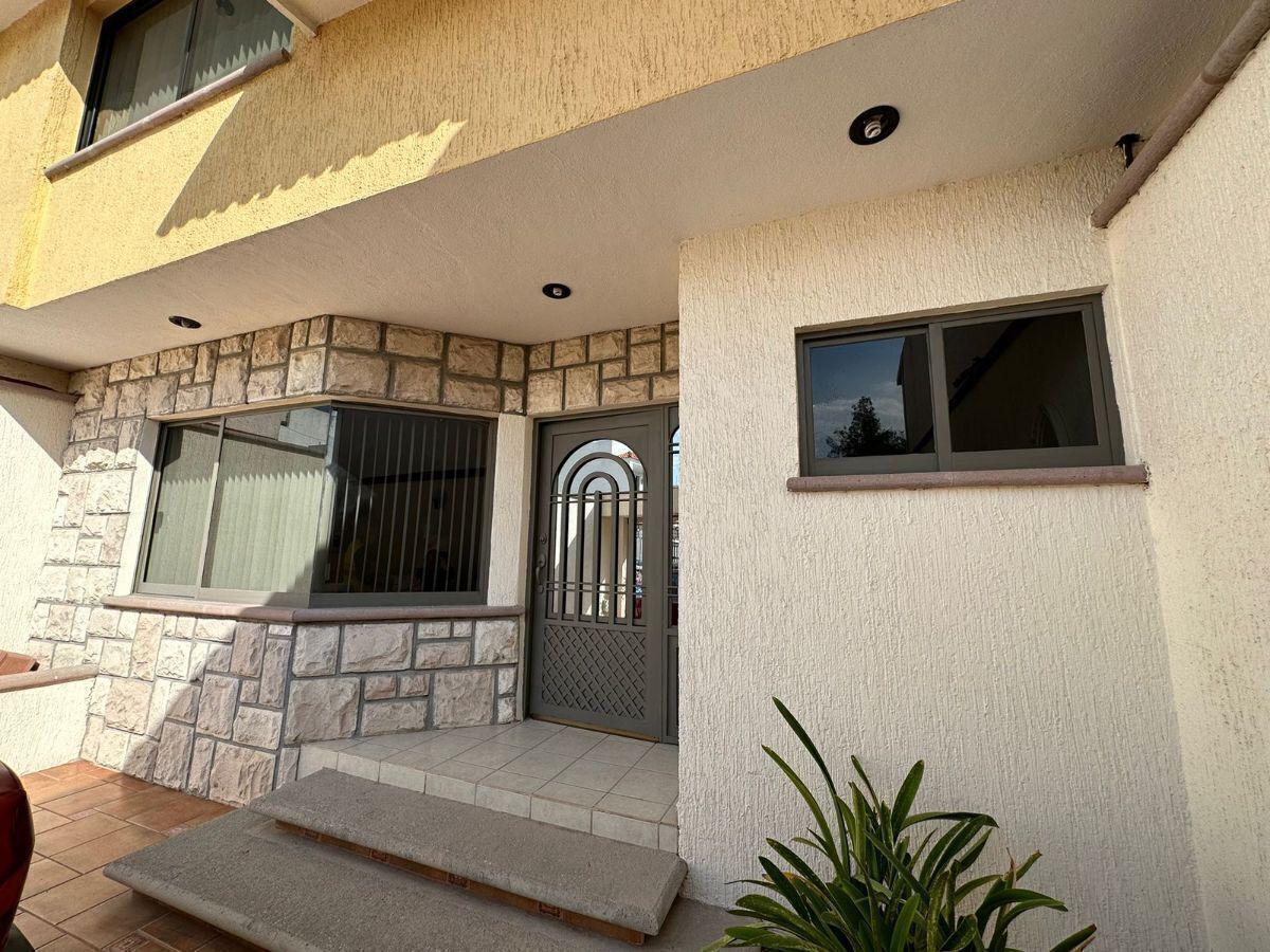 Venta de Casas en Milenio III, Frente al Parque, Gran Ubicación, 3 Recamaras..