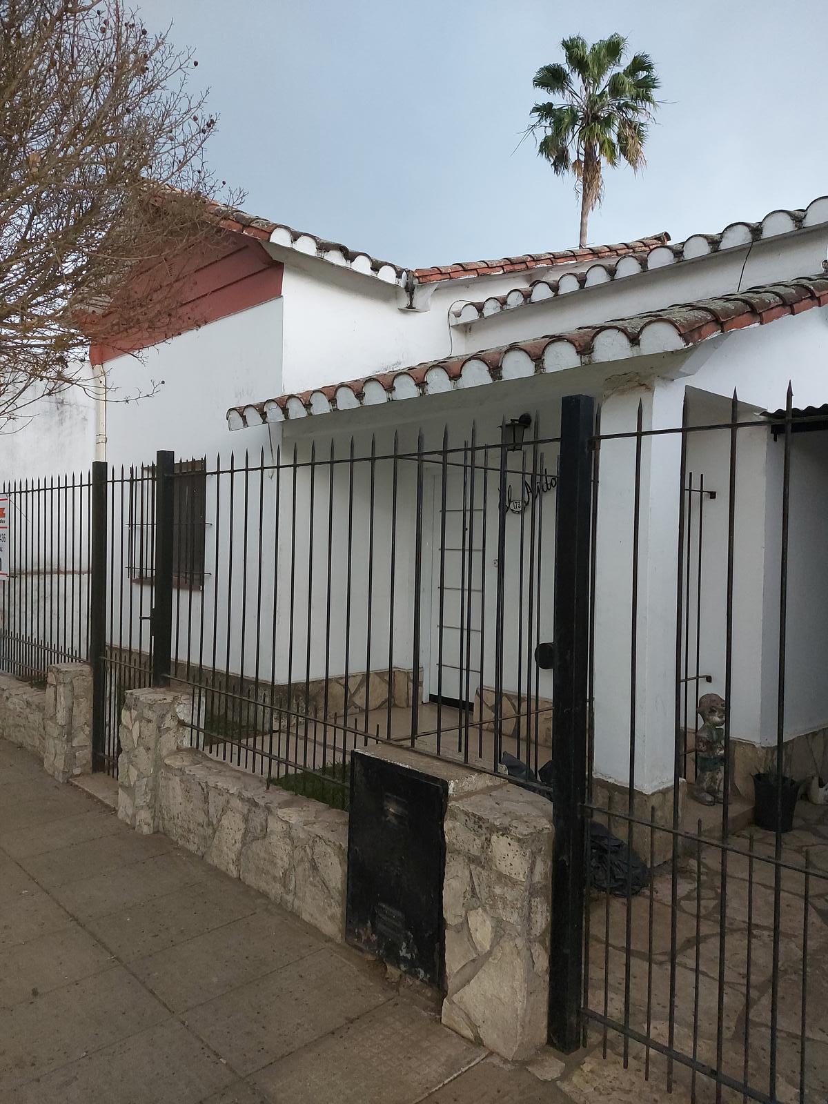 Alquiler - Casa - 60 m2 aprox- apto profesional - en Matheu