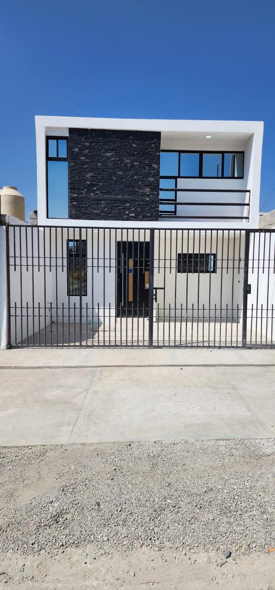 Preventa de casa en venta con tres habitaciones en San Andrés Ahuashuatepec, Tlaxcala