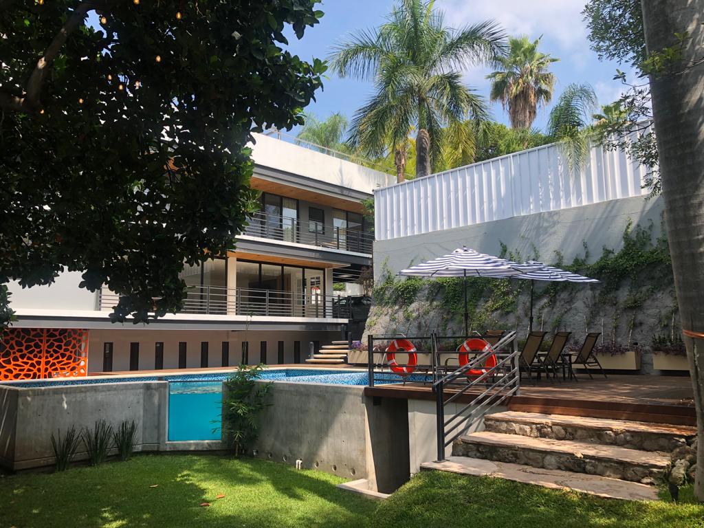 Residencia nueva en venta, estilo minimalista. Vista Hermosa, Cuernavaca