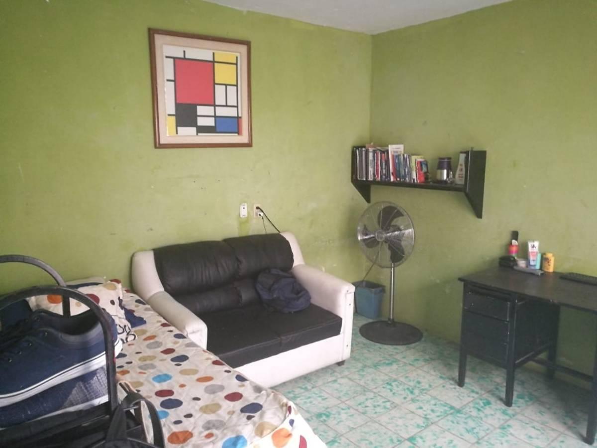 CASA EN VENTA CENTRO DE GUADALUPE, EXCELENTE UBICACIÓN PARA OFICINA/BODEGA