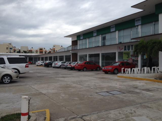 LOCAL COMERCIAL en RENTA en PLANTA BAJA de 43.5 m2 frente a SAMS