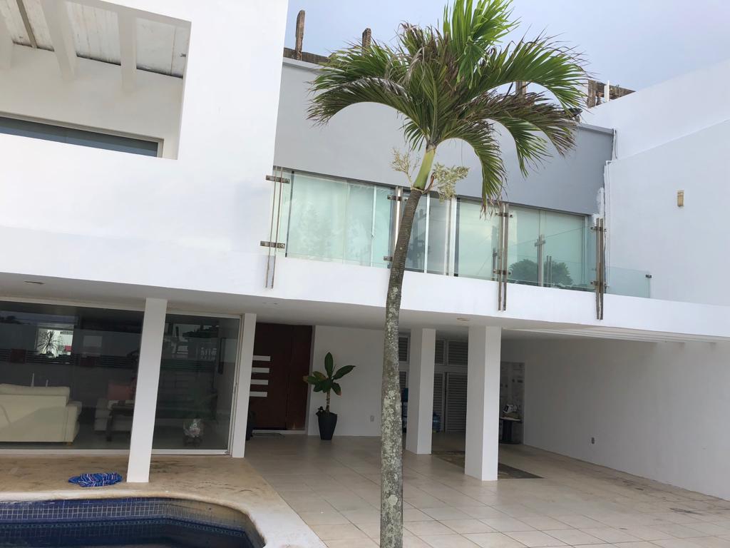 Casa Residencial en Venta, Col. Centro