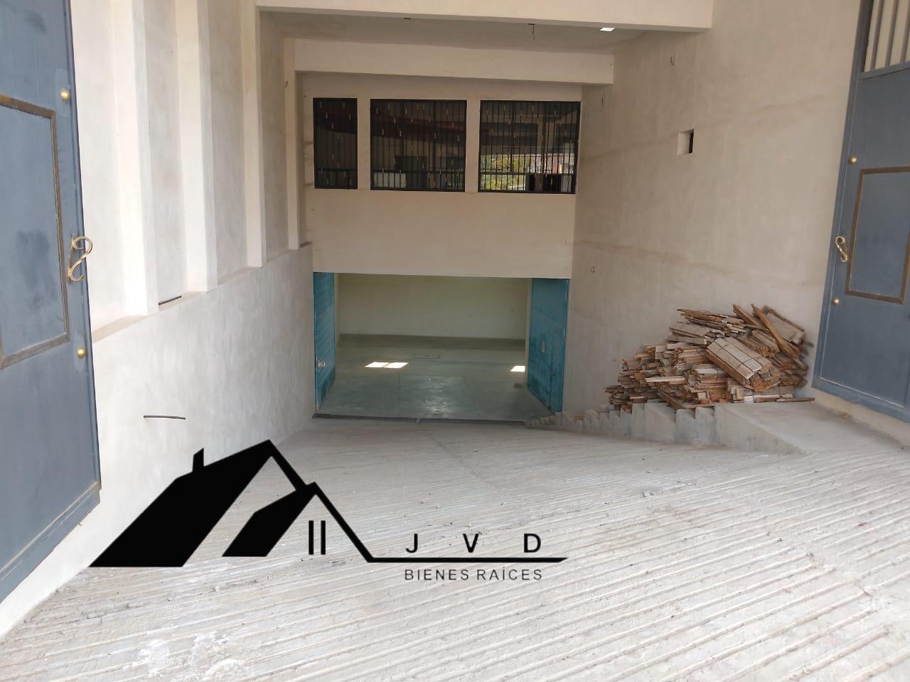 LOCAL COMERCIAL  DE 478 M² IDEAL PARA  ( BODEGA, SALON DE EVENTOS, RESTAURAN , OFICINAS)