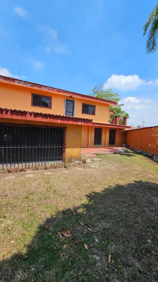 CASA DE VENTA EN CLUB CAMPESTRE VILLAHERMOSA TABASCO 2000