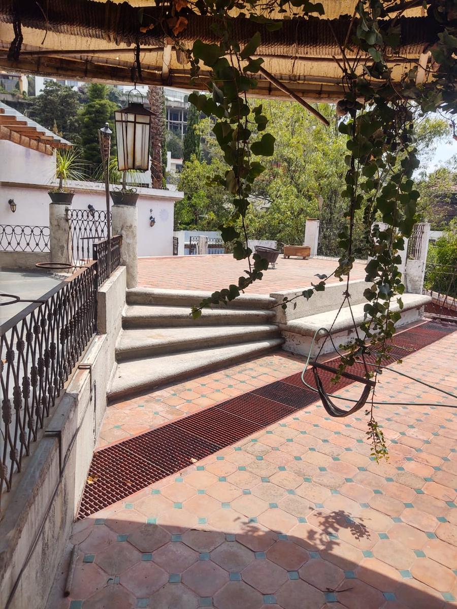 CASA EN VENTA EN BOSQUE DE LAS LOMAS