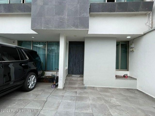 Venta de CASA en Andador Rancho Motzorongo, Coapa, Coyoacán, CDMX, MG 25-261