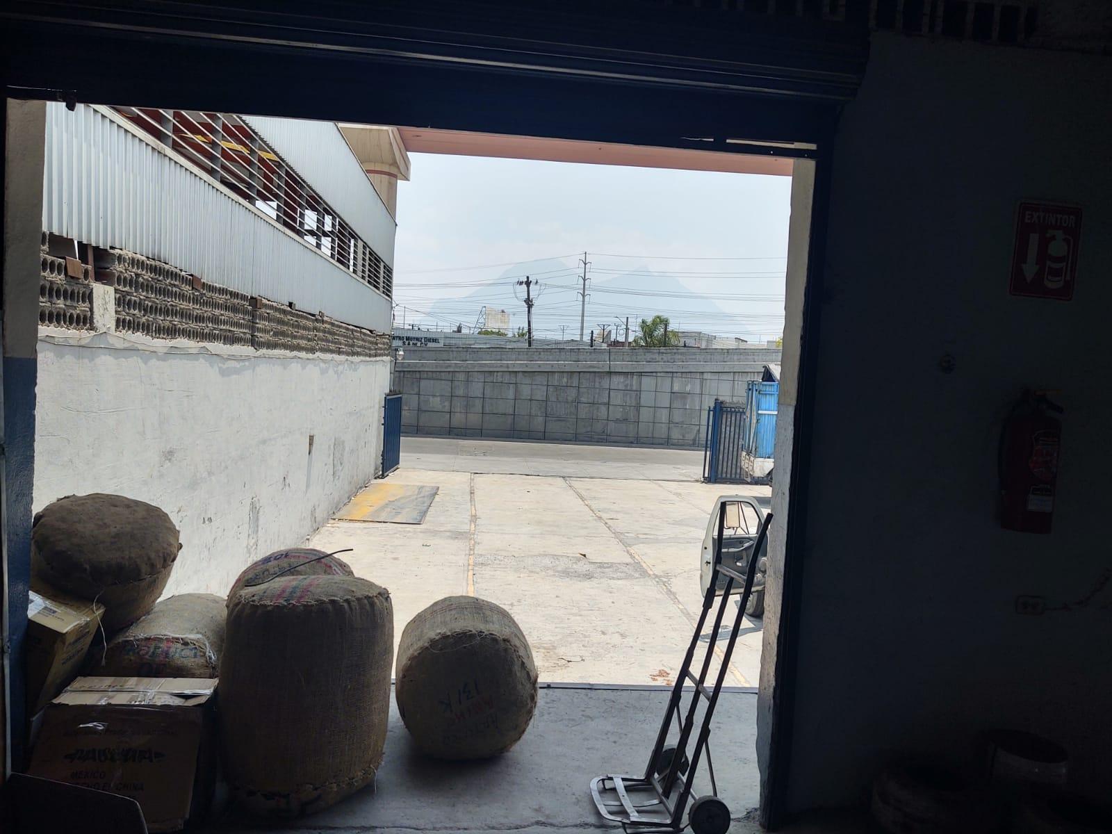 Bodega EN RENTA en Centro DE MONTERREY