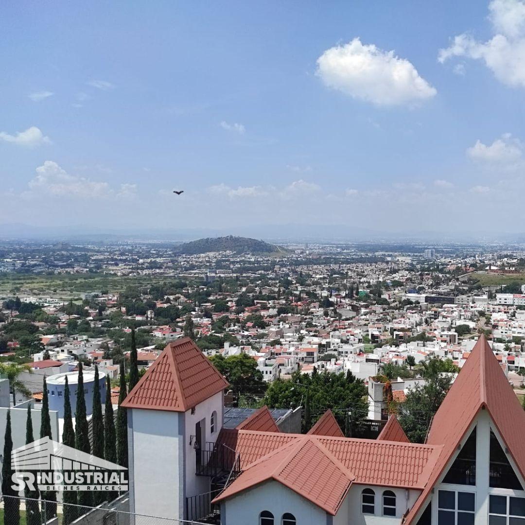 CASA EN RENTA EN QUERETARO CORREGIDORA