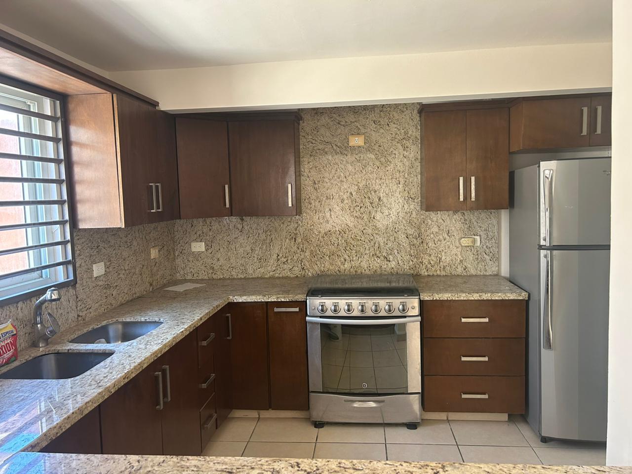 CASA EN VENTA hacienda sur PUERTA DE HIERRO CUMBRES MONTERREY