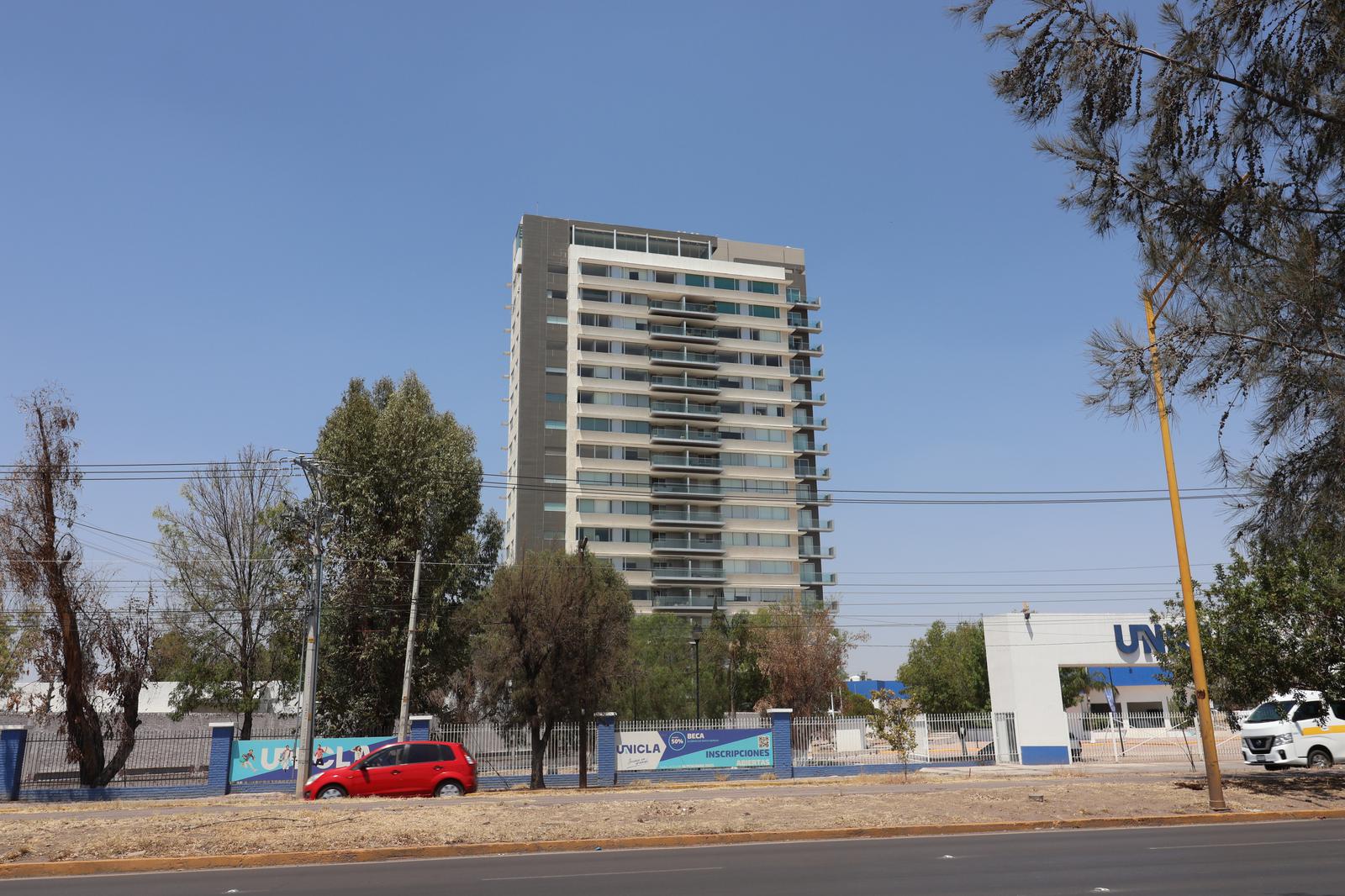 VENTA DEPARTAMENTO EN TORRE TERZETTO AL NORTE DE LA CIUDAD BI