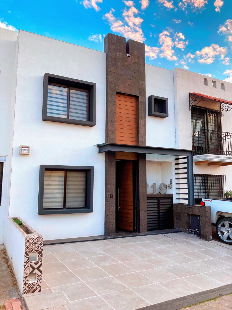 Casa en Venta Residencial del Parque Circuito Higuera