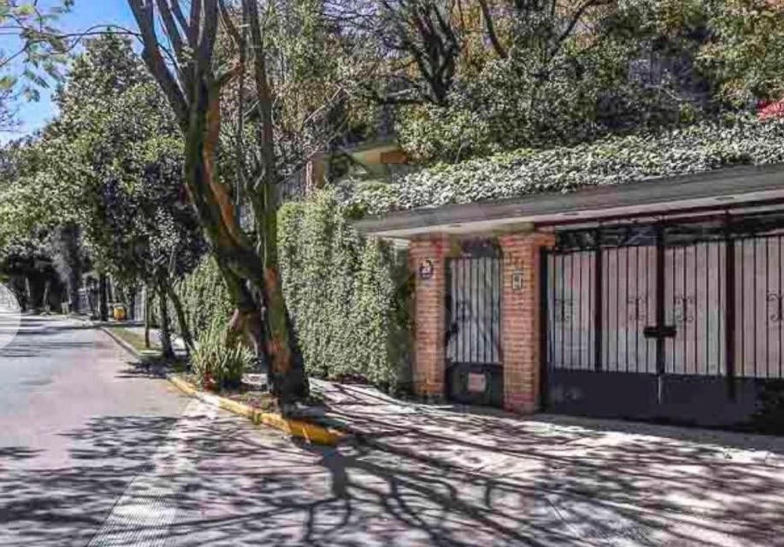 CASA EN VENTA,  BOSQUE DE LAS LOMAS