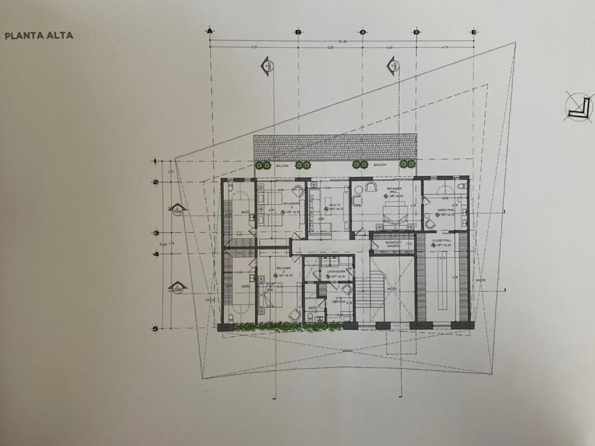 CASA AMPLIA EN PREVENTA EN CIRCUITO LA LOMA