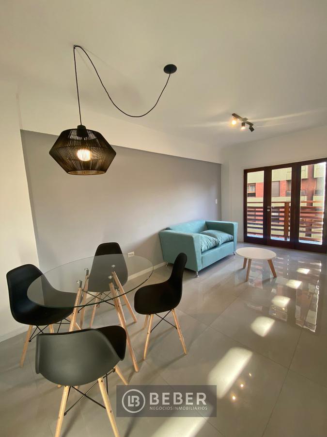 En venta departamento 2 ambientes con balcon, La Perla - Mar Del Plata