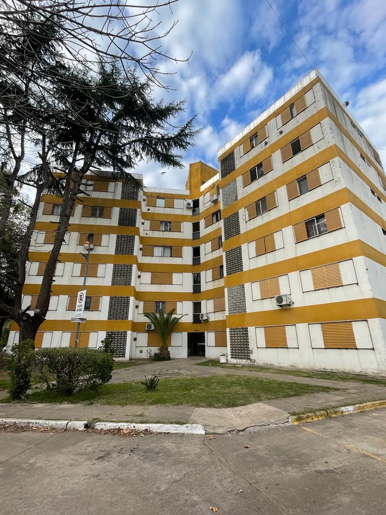 Departamento Venta,Villa Elisa 2 dormitorios 60m2 a 100mts Au.La Plata-Bs.As.