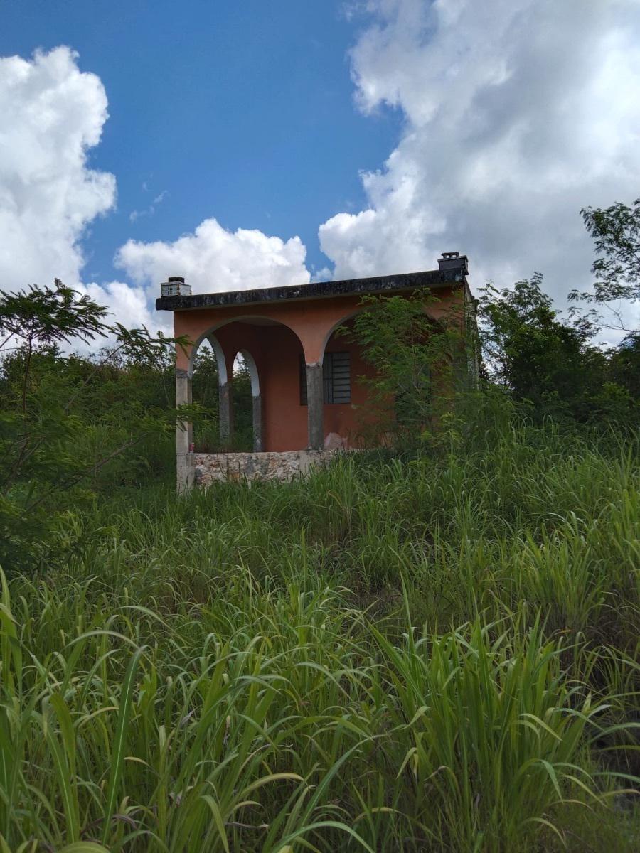 Rancho de 1 hectareas propiedad privada dentro de pueblo