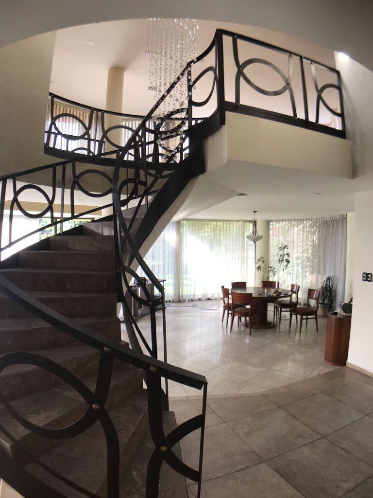 Casa en Venta en Bosques de Las Lomas (m2c209)