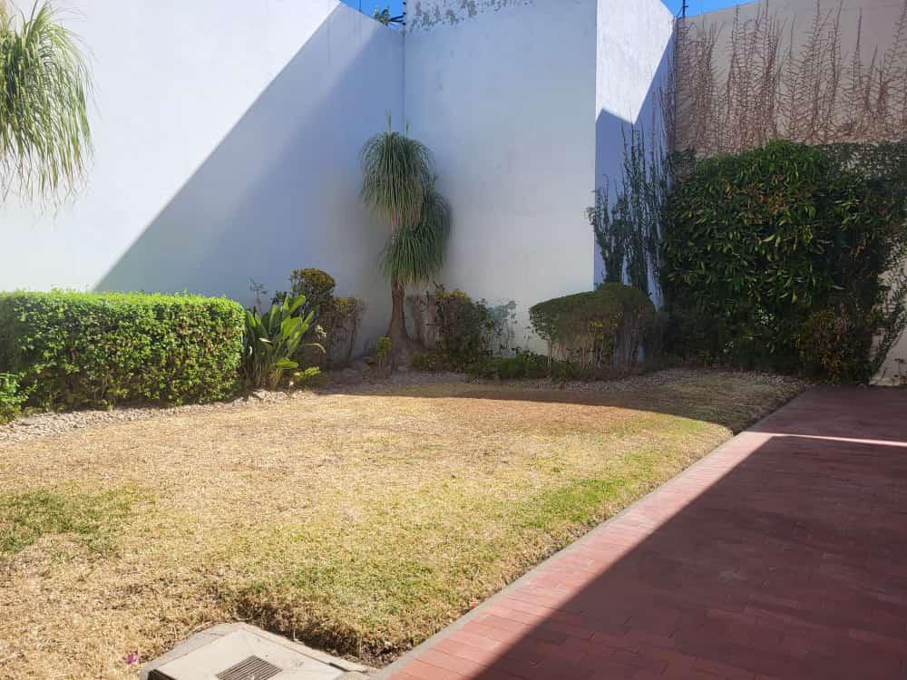 Casa en  venta por Jalatlaco