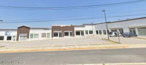 Locales Comerciales en Renta 	Huehuetoca URBI Villa del Rey 24-3747 JAS